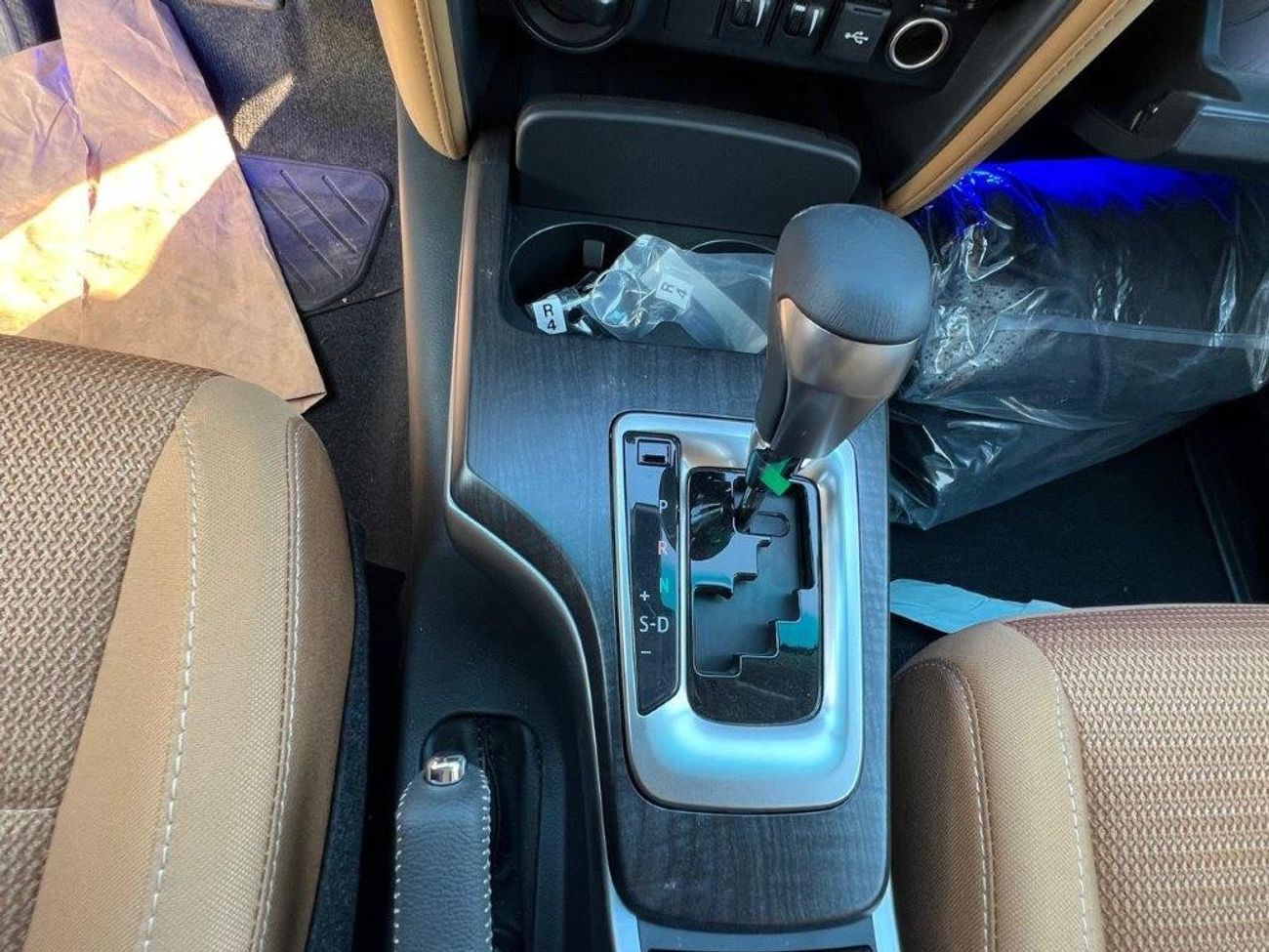 Toyota Fortuner 2.8L DIESEL A/T PADDLE SHIFT + RADAR GCC 2024 MODEL