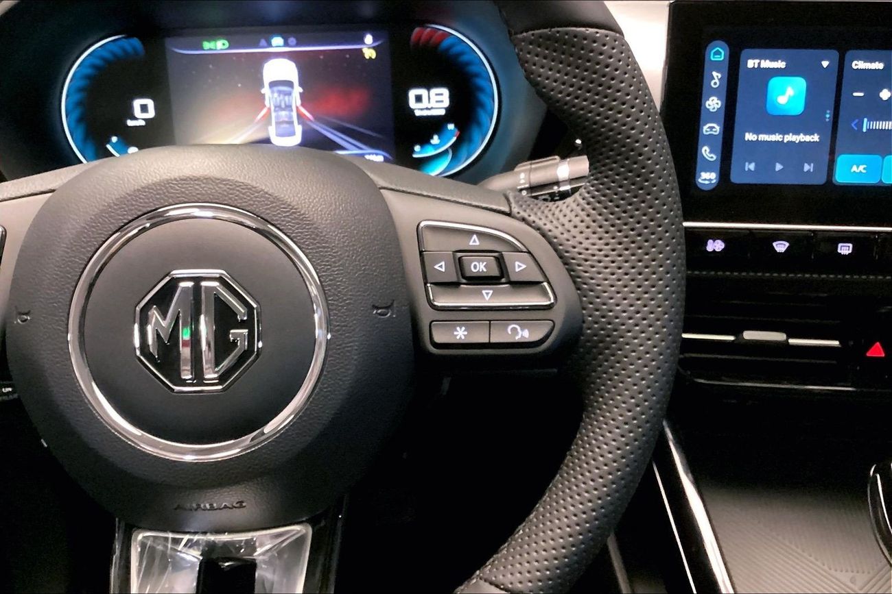 أم جي 5 Luxury | Start 2026 with the ideal drive | شامل الضمان | 0 ﺪﻔﻋﺓ ﺃﻮﻟﻯ