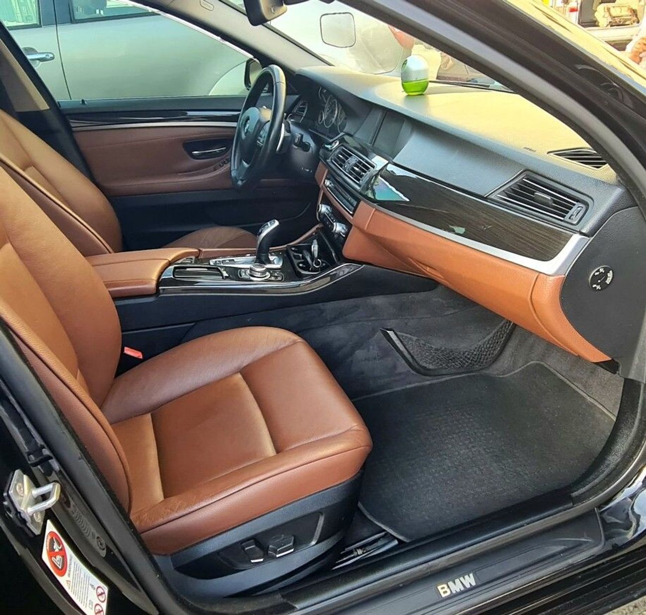 BMW 528i BMW 528 GCC 2012 FULL OPTION