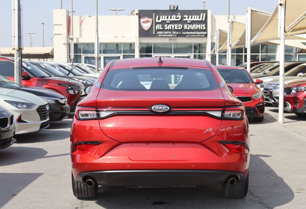 جاك J7 جاك j7 - تربو - خليجى - فل أوبشن - ممشى 54000  كم - بمحرك 1.5L-  بحاله ممتازه