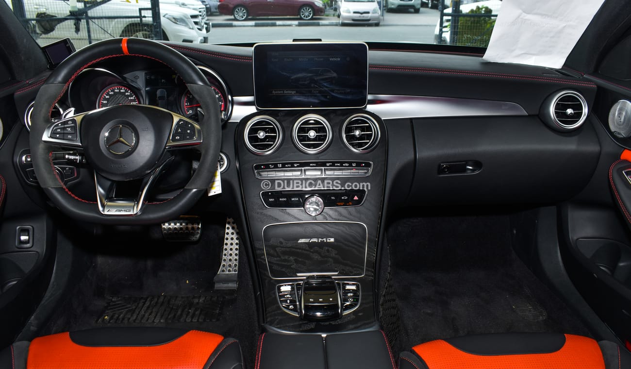 Mercedes-Benz C 63S AMG