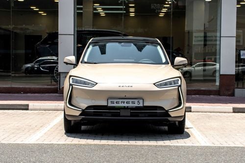 سيريس 5 PREMIUM 2025 | Full EV