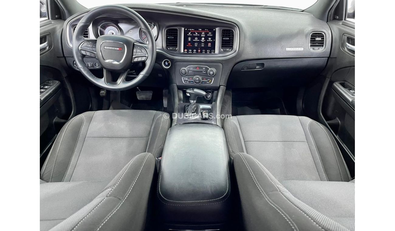 دودج تشارجر SXT 2018 Dodge Charger SE, Full Service History, Warranty, GCC
