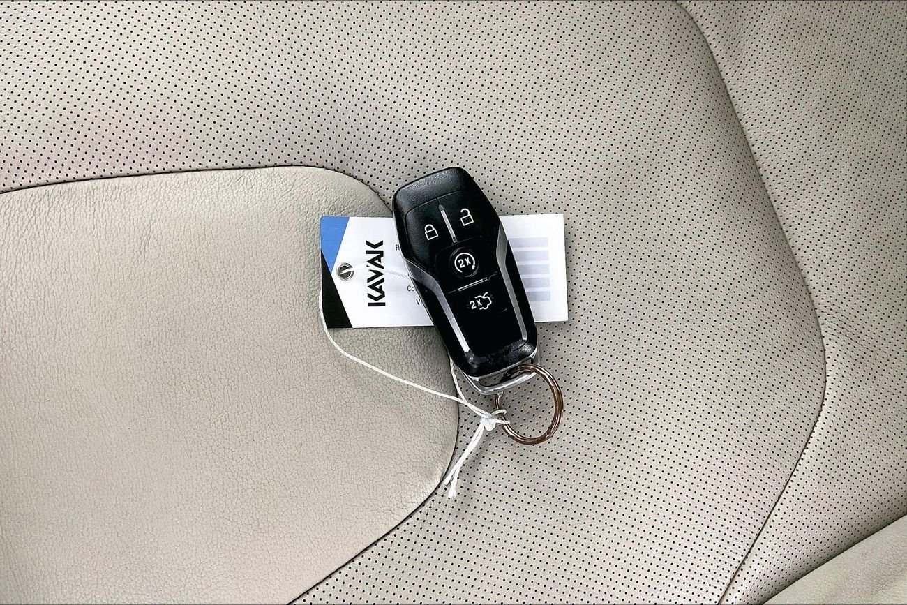 فورد إدج Titanium / Titanium Plus | National Day Celebration | شامل الضمان | 0 ﺪﻔﻋﺓ ﺃﻮﻟﻯ