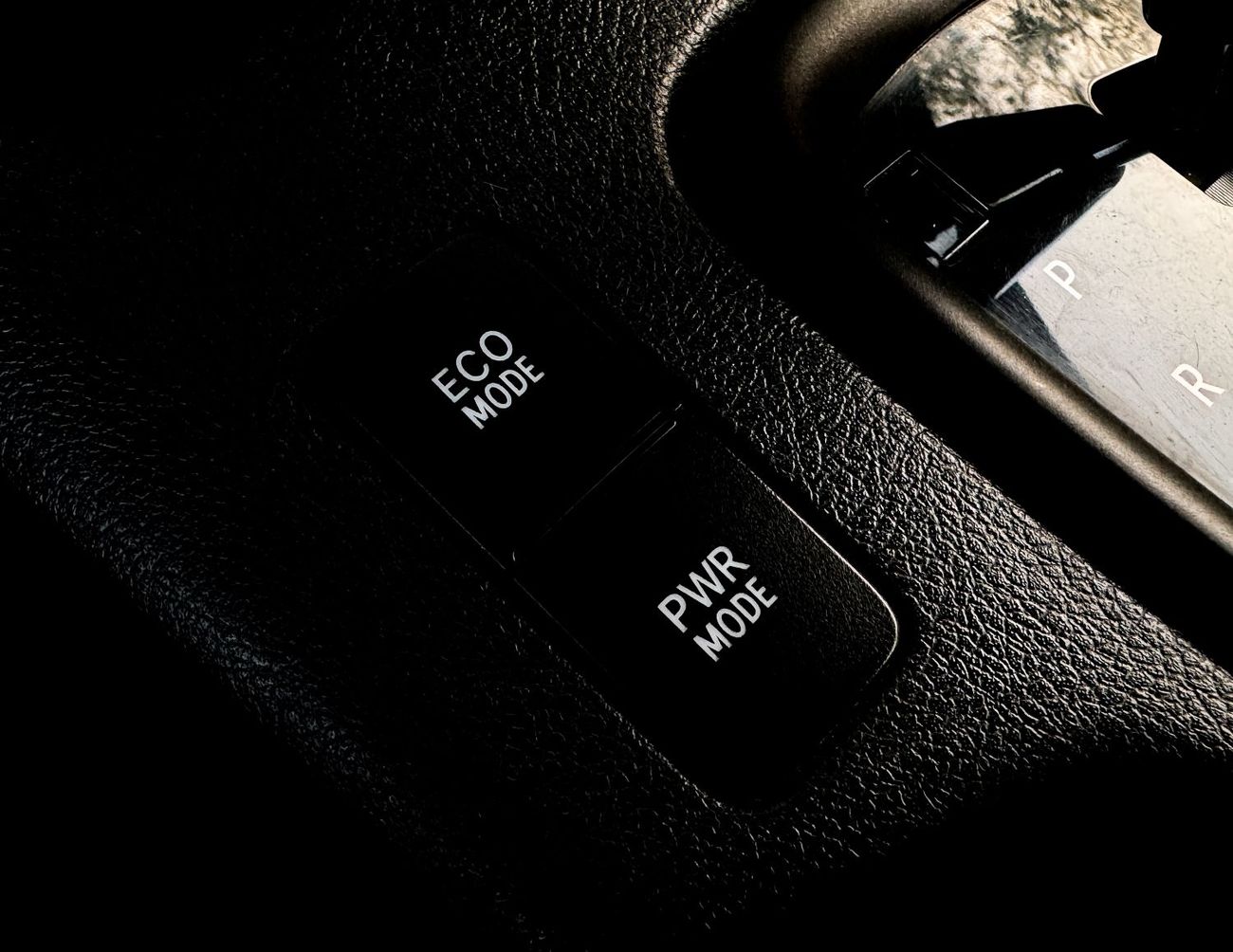 Toyota Hilux GLX Toyota Hilux Automatic | 2.7 L | 2020 | GCC | Accident-Free | In Excellent Condition | 1092 P.M