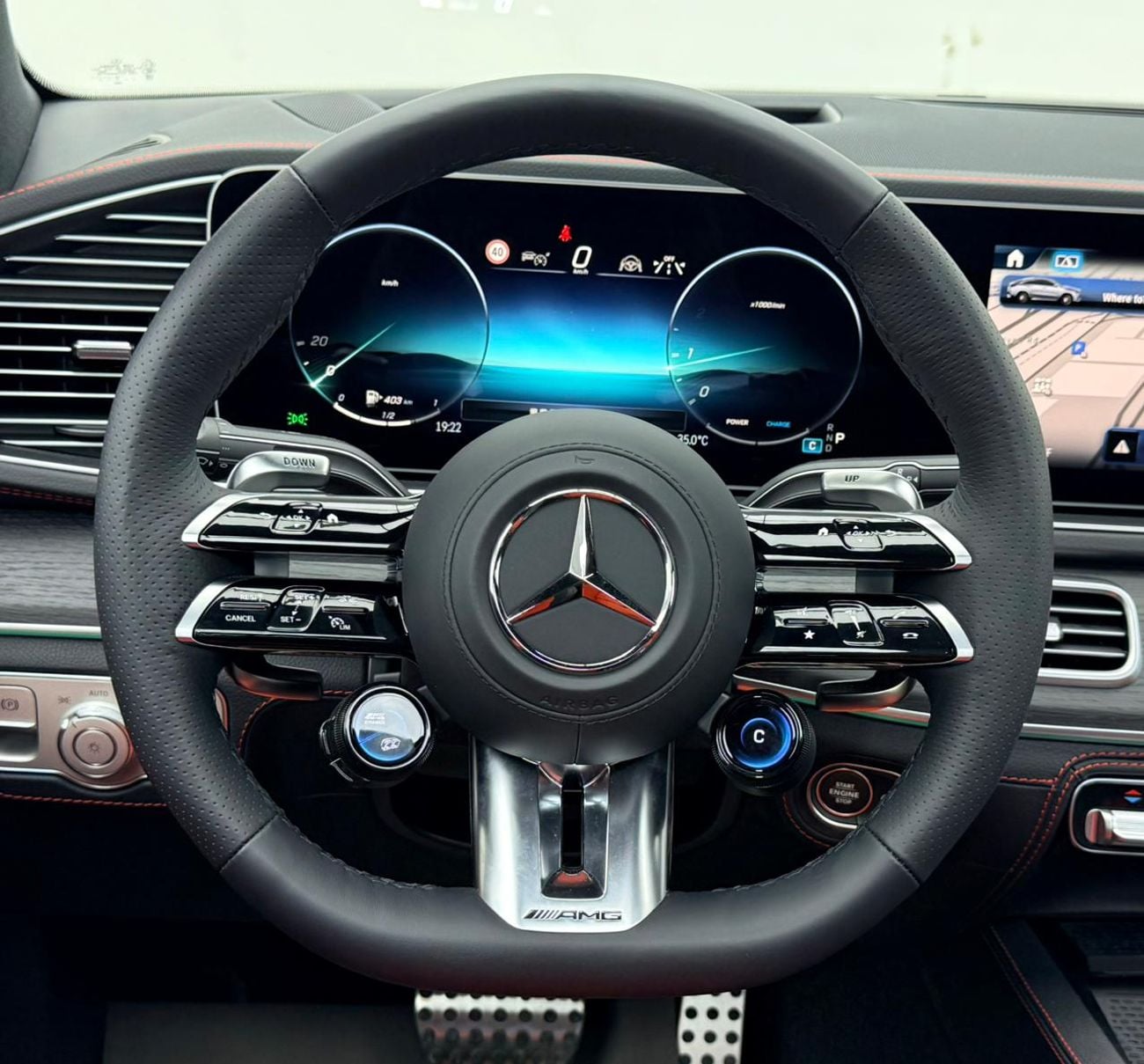 Mercedes Benz GLE53 AMG COUPE 4MATIC+ 2026 Mercedes Benz GLE53 AMG Coupe, 2031 MB Warranty + Service Pack, Very Low Km, Fully Loaded, GCC