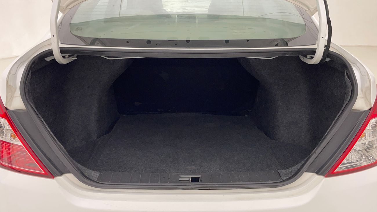 نيسان صني SV 1.5 | بدون دفعة مقدمة | اختبار القيادة في المنزل