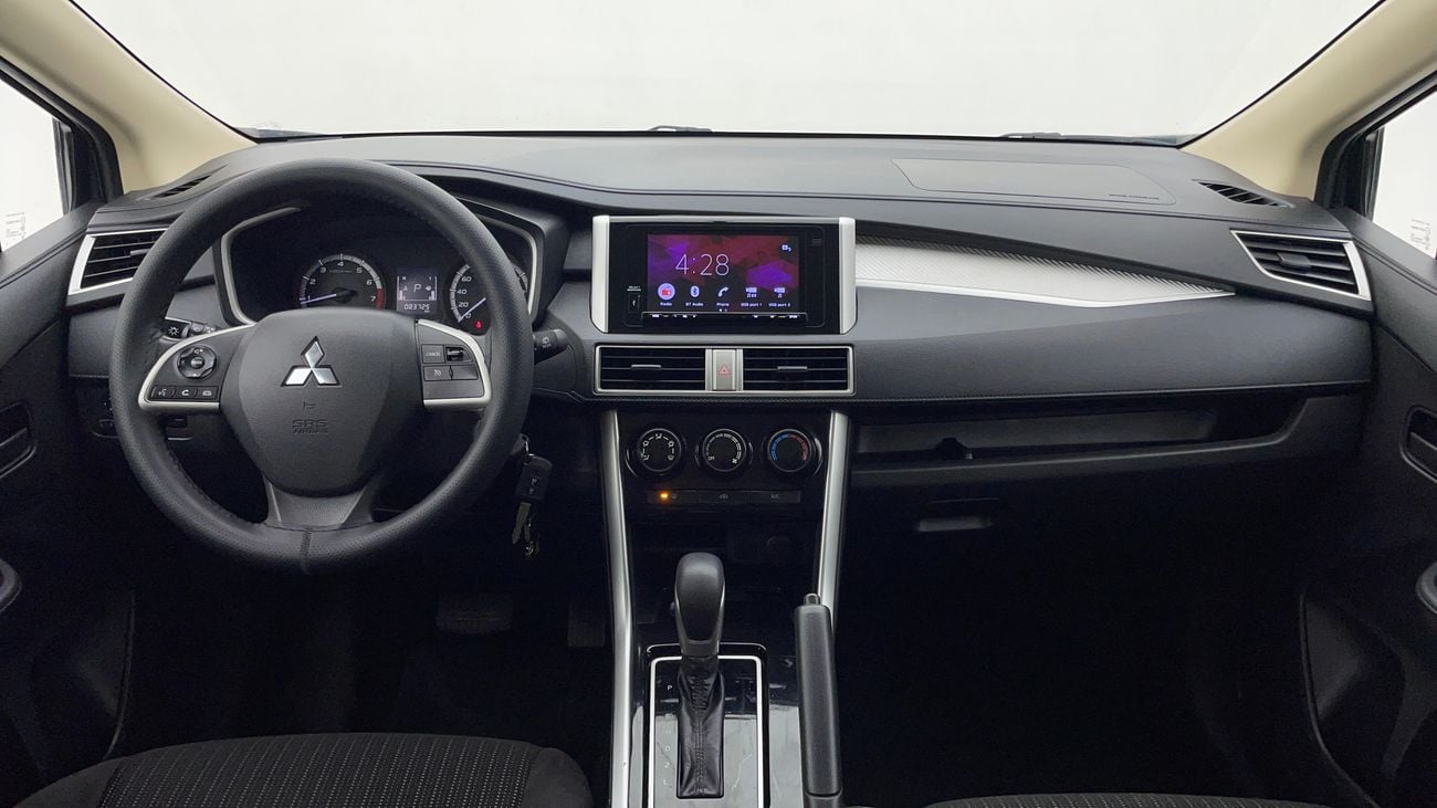 ميتسوبيشي إكسباندر GLX MIDLINE 1.5 | بدون دفعة مقدمة | اختبار القيادة في المنزل