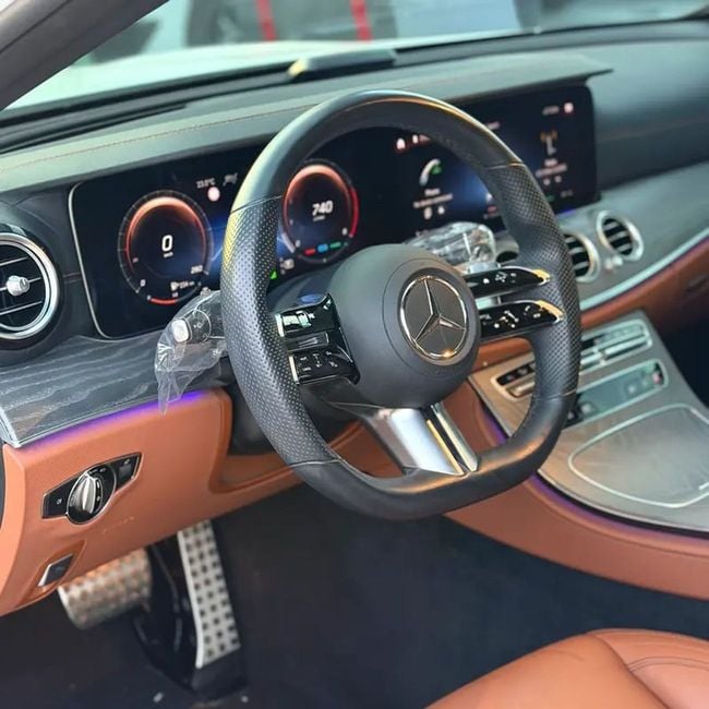 Mercedes-Benz E-Class 4MATIC, миниатюра 25