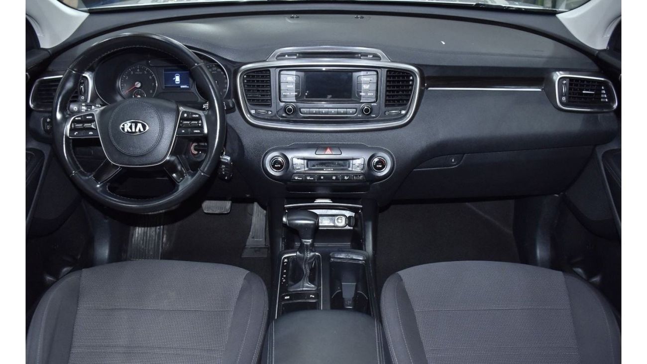 كيا سورينتو EXCELLENT DEAL for our KIA Sorento ( 2019 Model ) in Silver Color GCC Specs