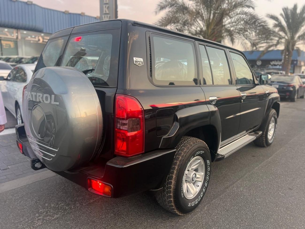 نيسان باترول سفاري Safari 4.8L M/T