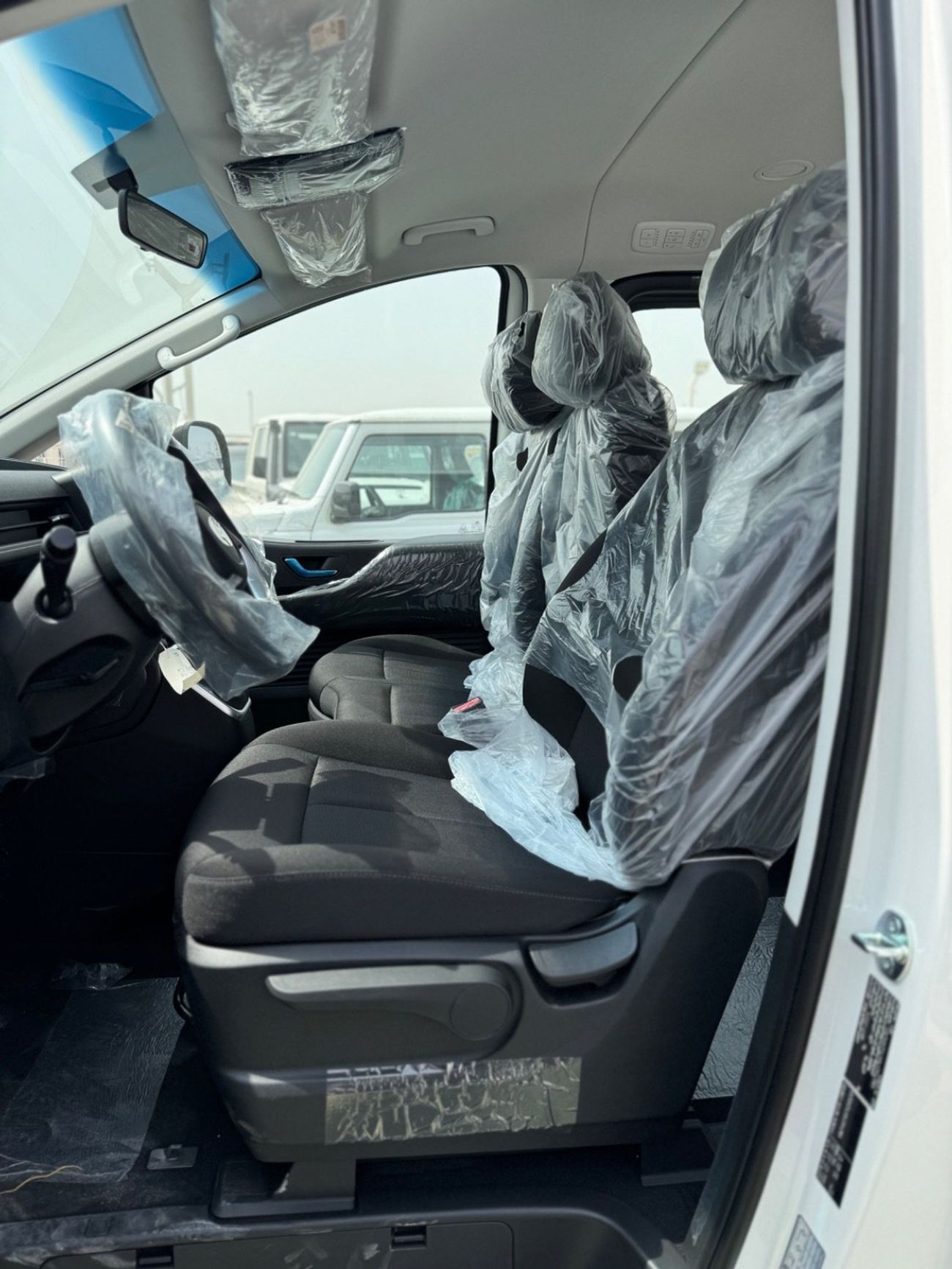 هيونداي ستاريا 2026 Patrol Automatic 3.5 , 11 seater