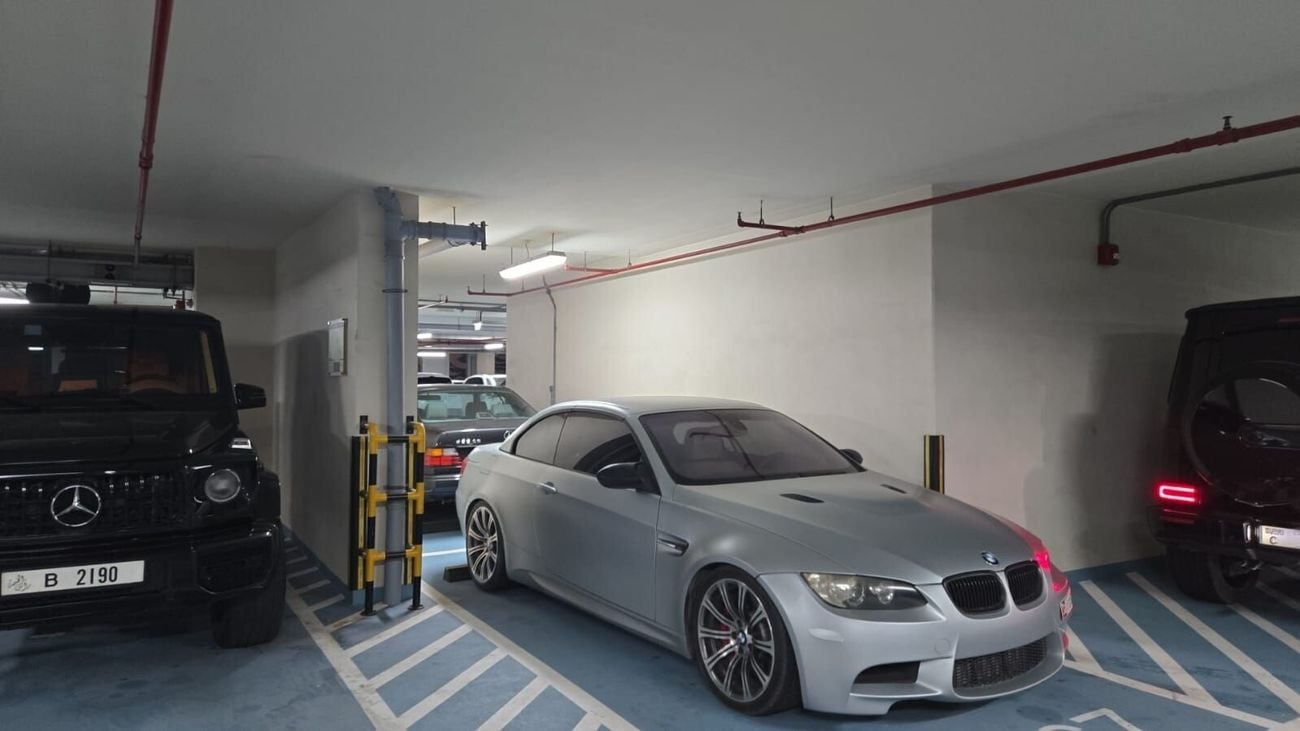 BMW M3 2008 BMW M3 (E93) v8 Convertible | Rare Single Hump 6-Speed Manual​