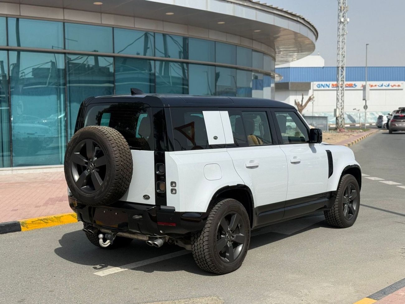 Land Rover Defender 110 X P525 5.0L