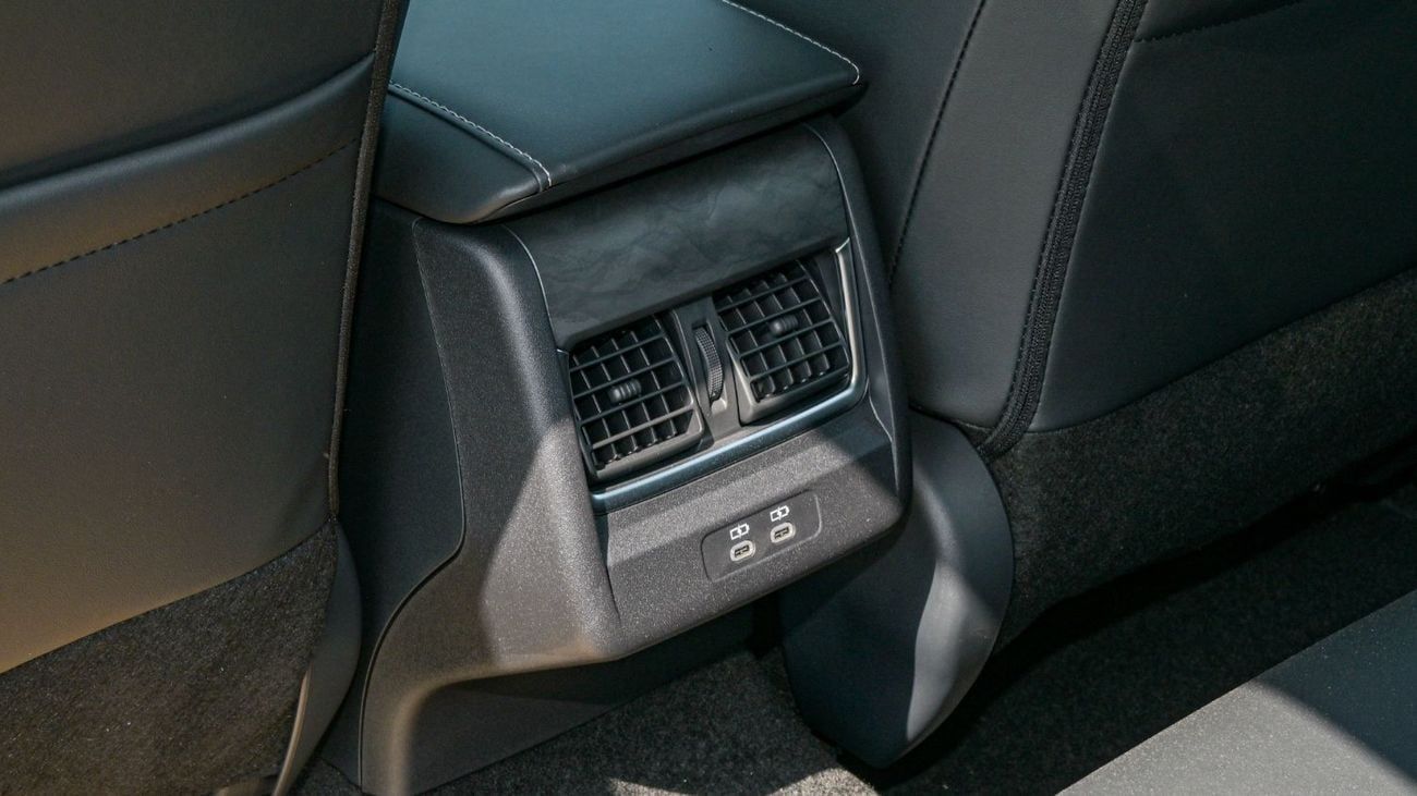 Toyota Camry Toyota Camry 2.5 Hybrid Intelligent Dual-Engine - 2024  (Export)