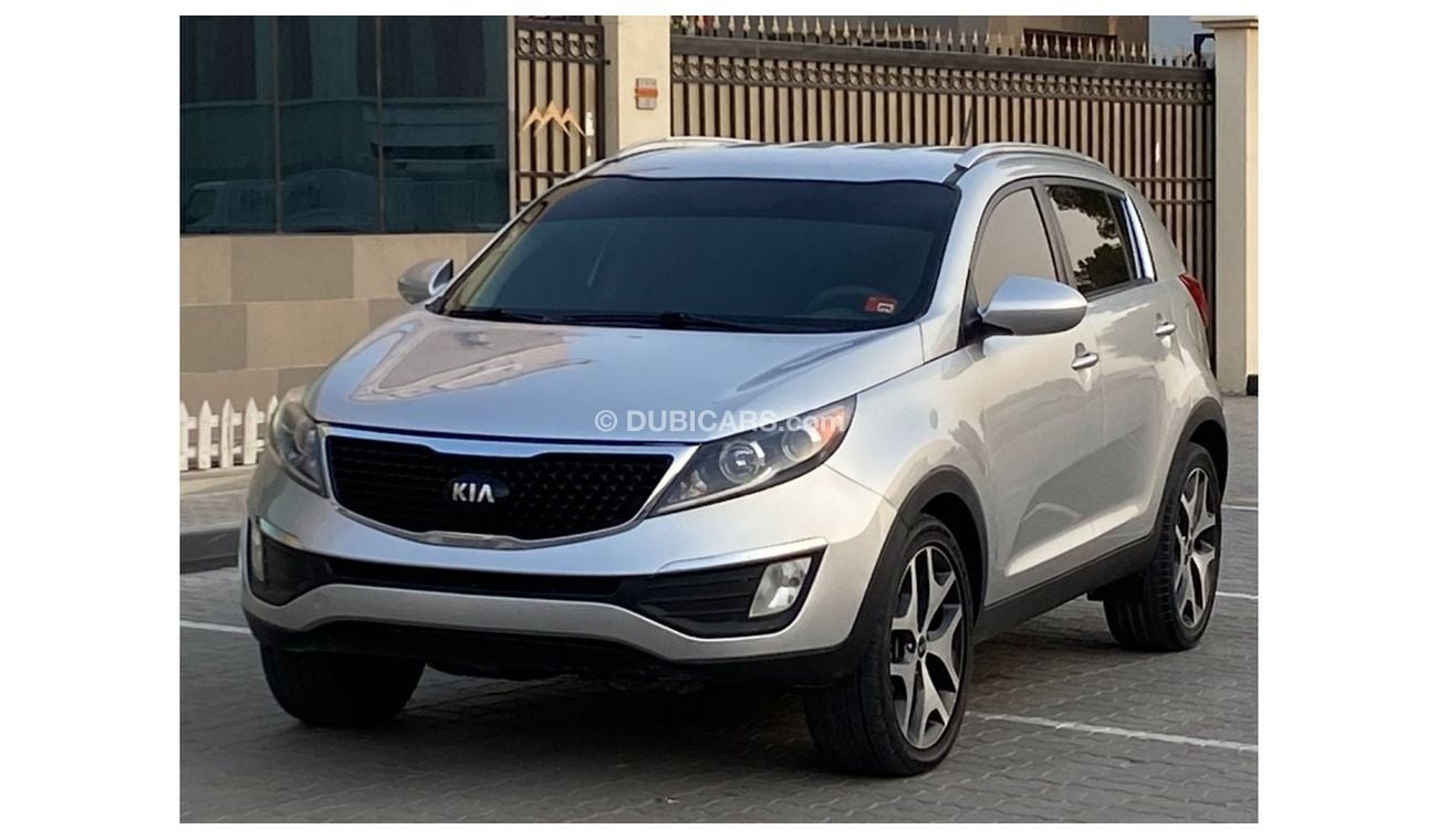 Kia Sportage LX Kia Sportage Model: 2014 Walk: 104,000 miles Price: 25,000 dirhams American specifications V4, 2.