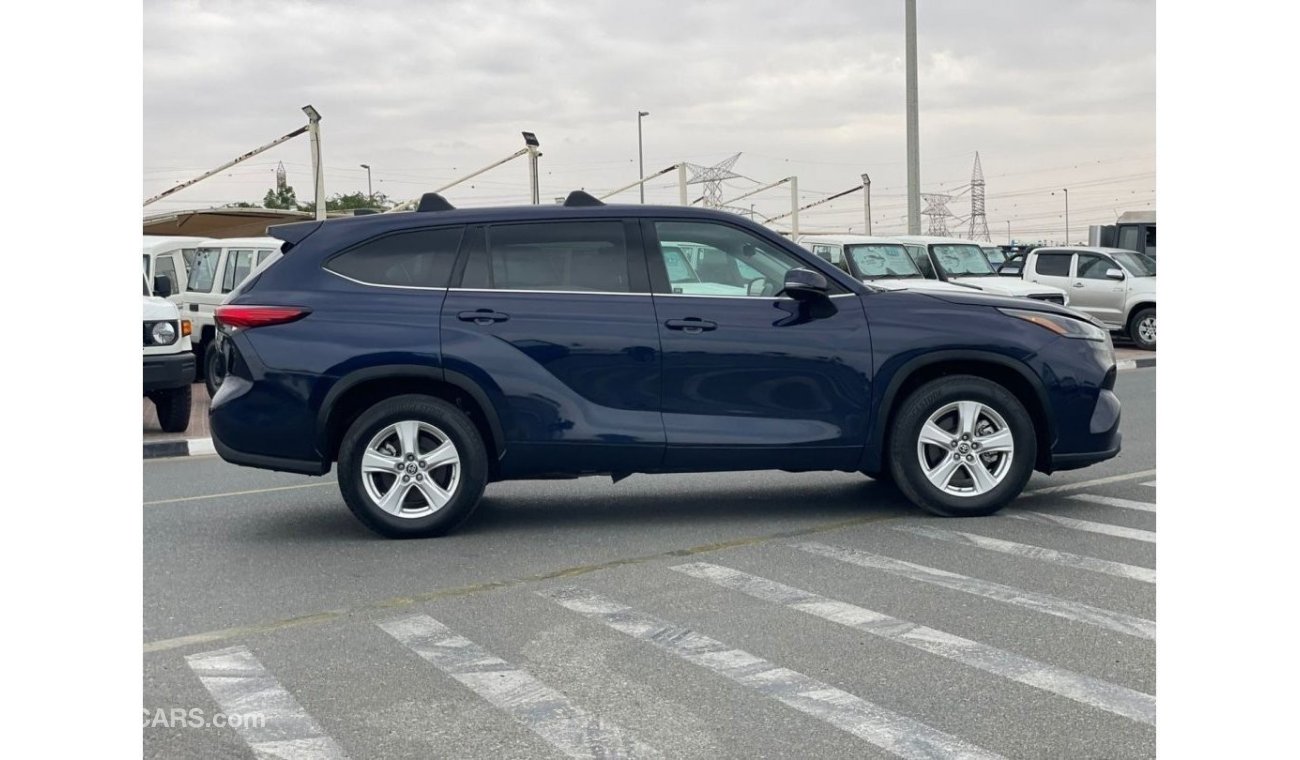 تويوتا هايلاندر “Offer”2022 Toyota Highlander LE+ 3.5L V6 - Automatic Trunk MidOption+ - Orignal 946 Mileage Only -