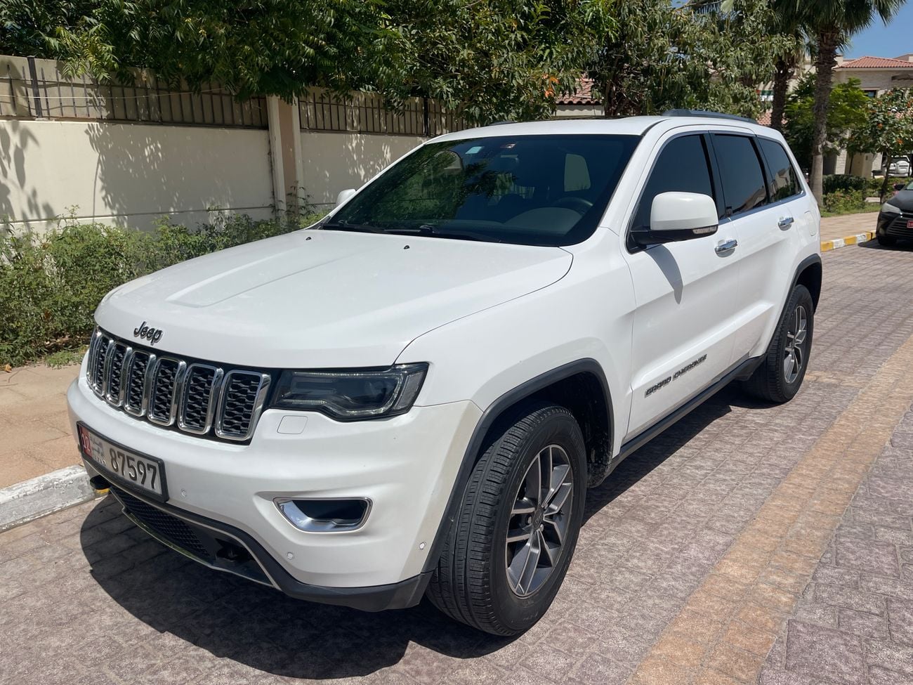 جيب جراند شيروكي Limited 3.6 L