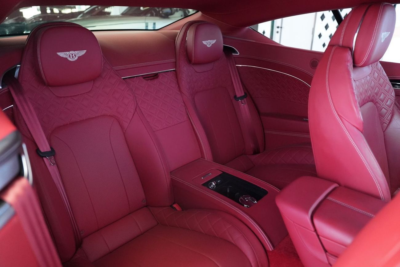 Bentley Continental GT 6.0L W12 (626 HP)