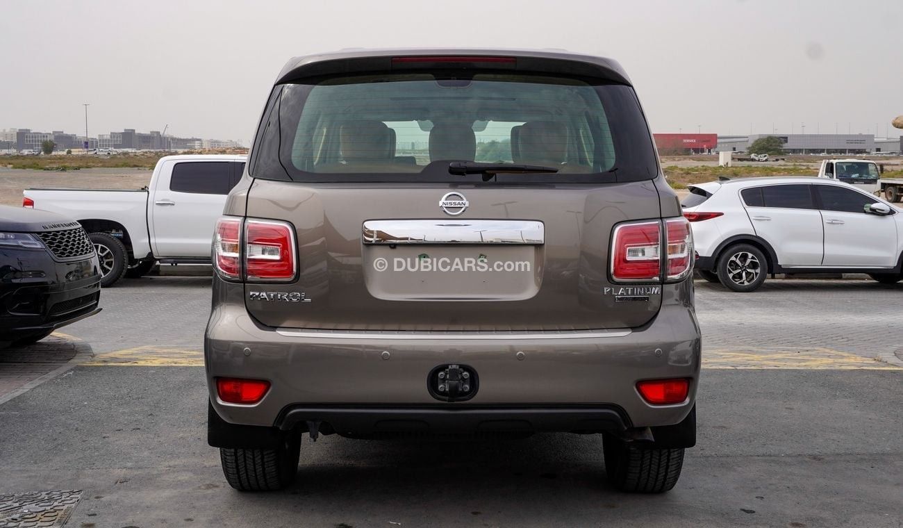 نيسان باترول LE V8 with Platinum body kit