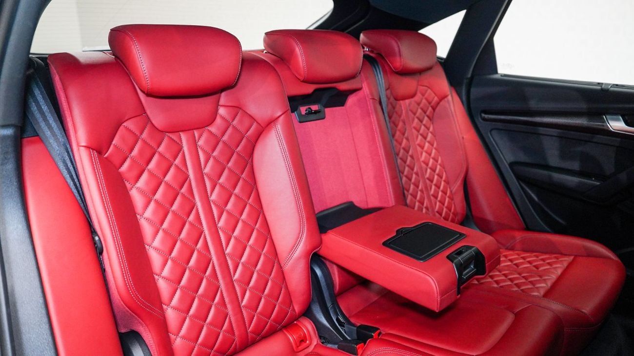 Audi SQ5 | AED 3,364 PM | Warranty Oct-2025 | GCC