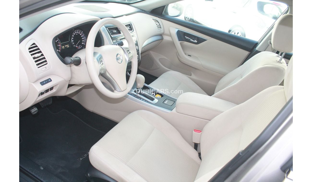 Nissan Altima 2.5L SV 2016 MODEL WITH GCC SPECS