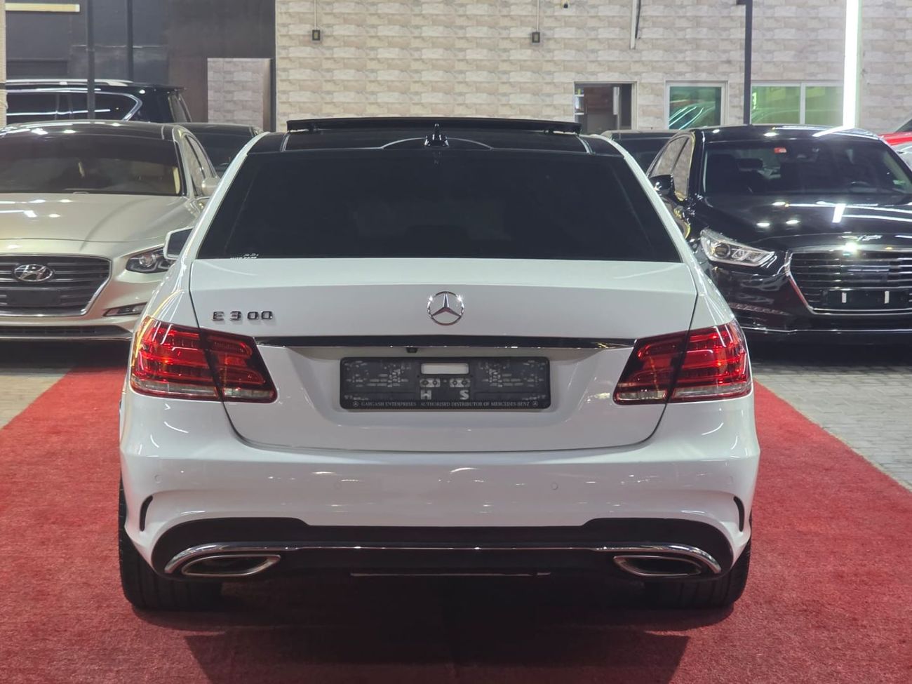 مرسيدس بنز E300