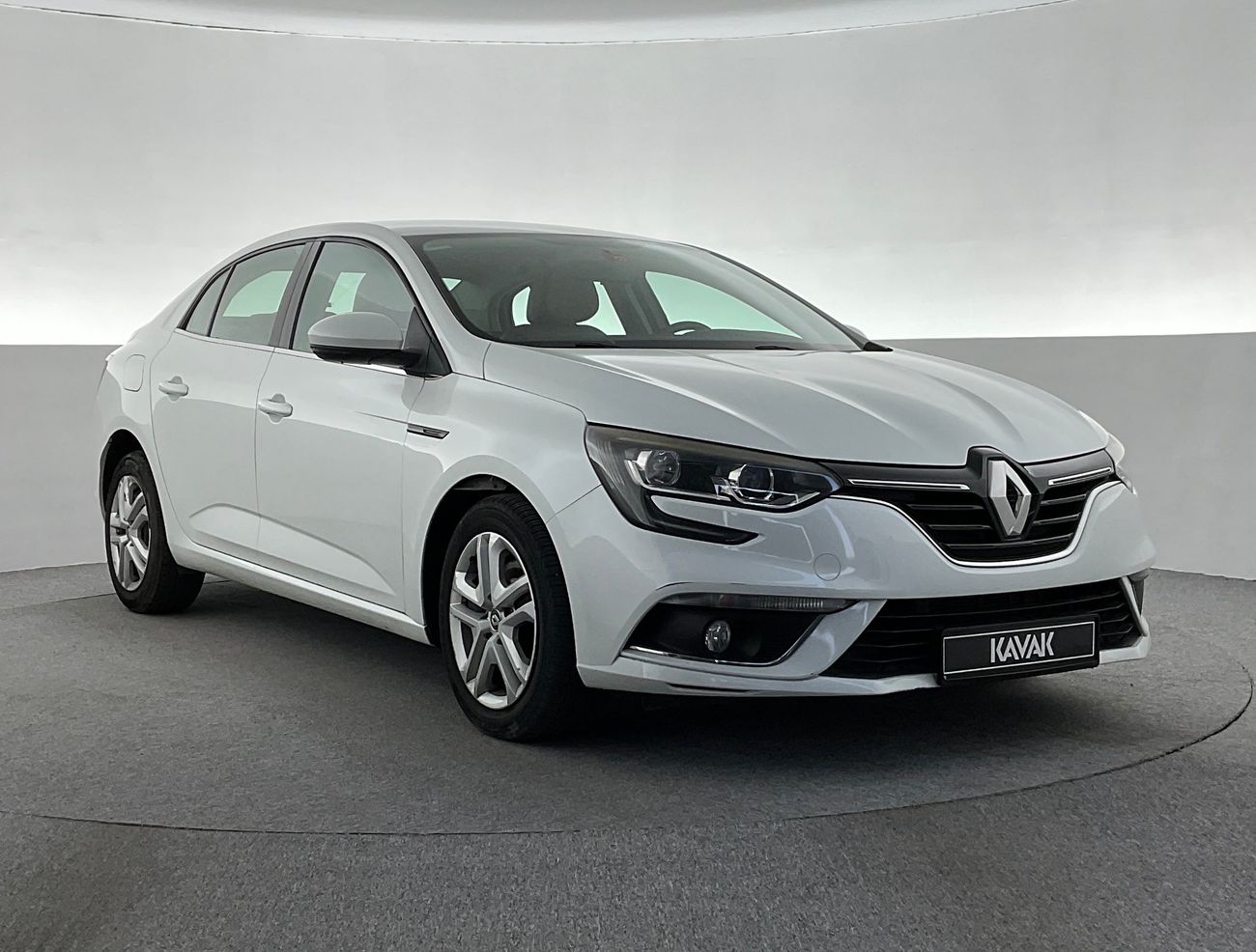 Nissan Kicks SV+NAV | 1 year free warranty | 0 Down Payment