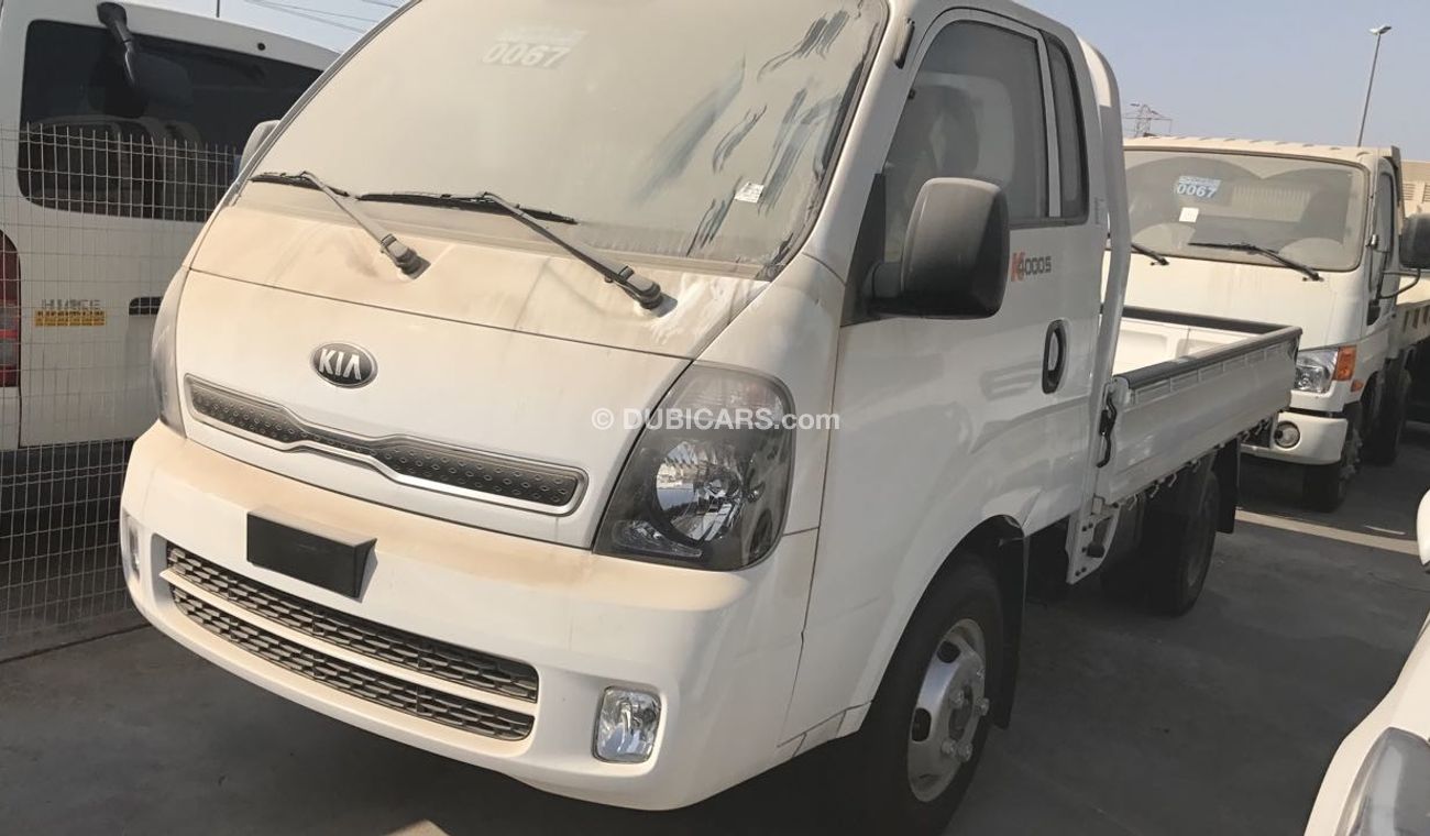 Kia K4000