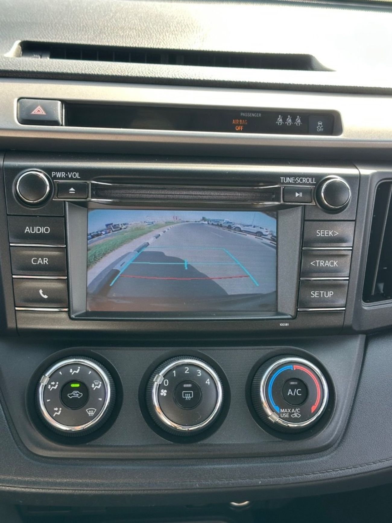 Toyota RAV4 2017 leather seats