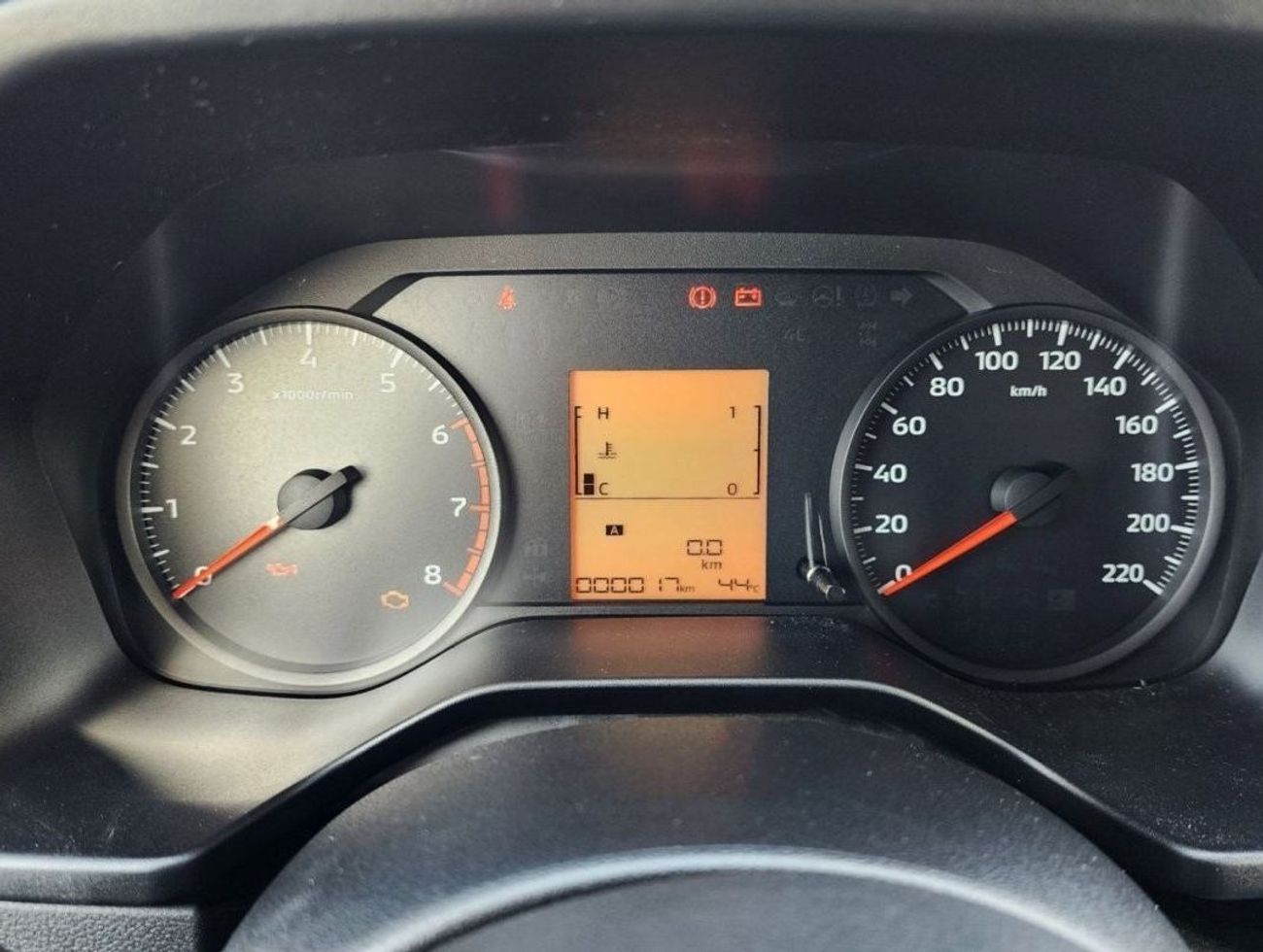 Mitsubishi L200 2.4L PETROL FULL OPTION 4WD 2024