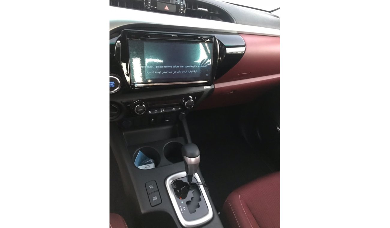 Toyota Hilux FULL  OPTION  PETROL