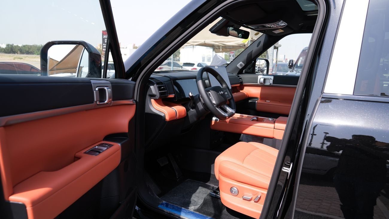 بي واي دي F7