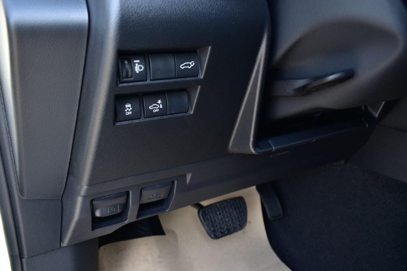 تويوتا لاند كروزر GXR  4.0L PETROL 4WD 7-SEAT AT