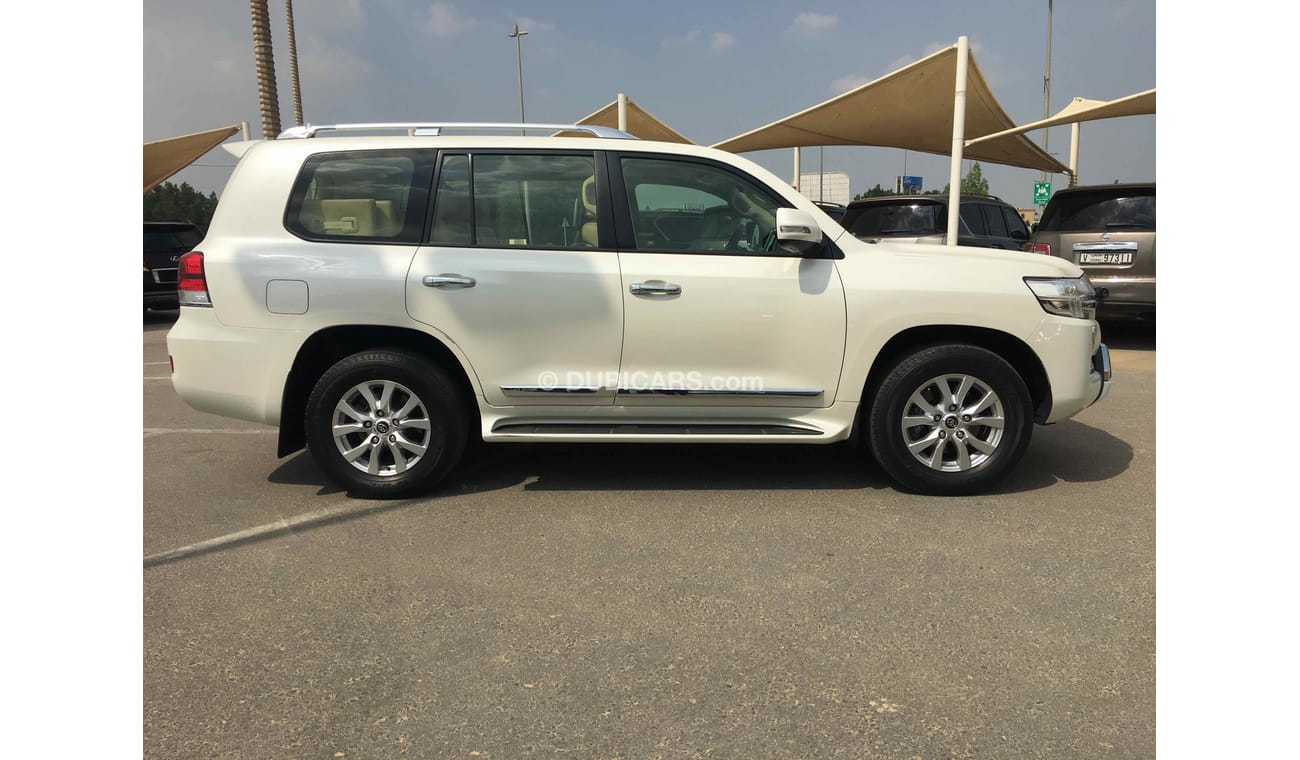 Toyota Land Cruiser V8Gxr