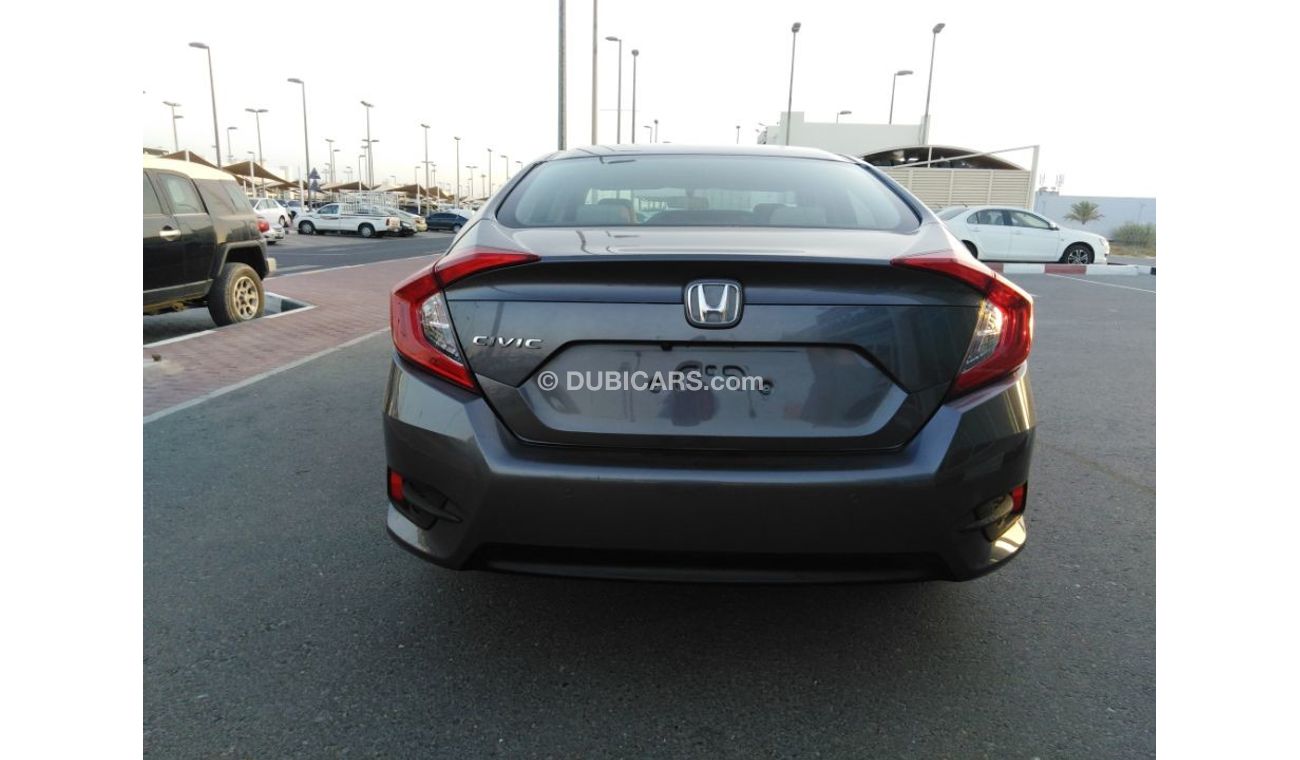 هوندا سيفيك Honda civic 2016 gcc full otion very celen car