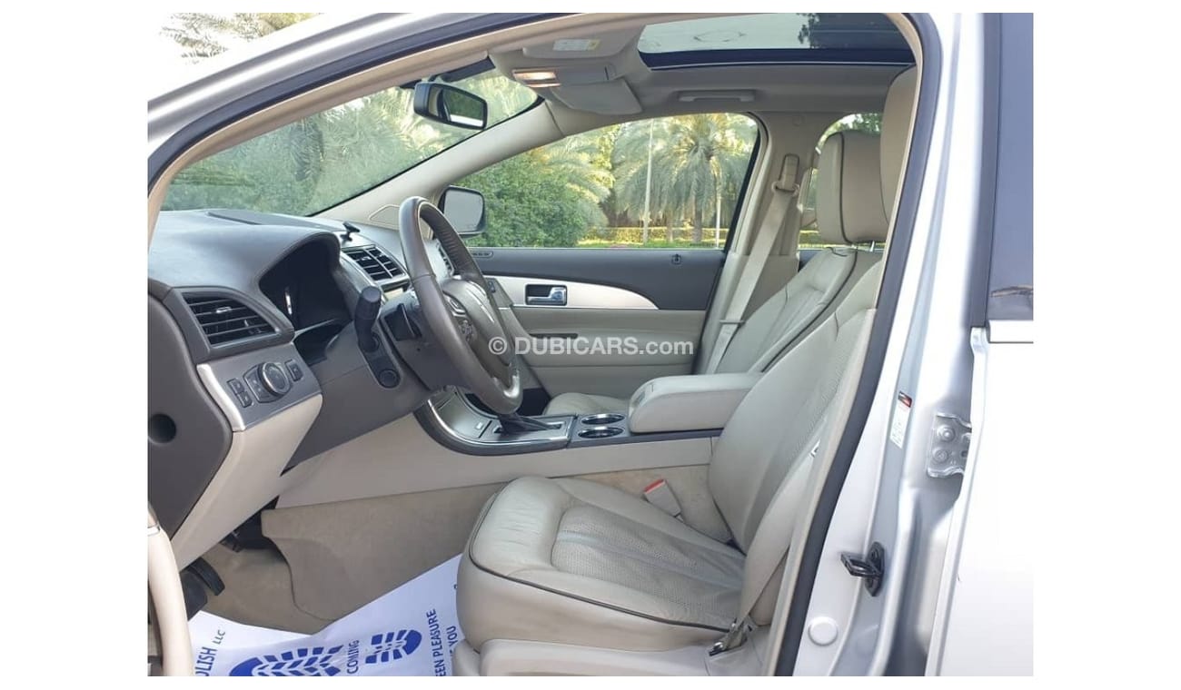 Lincoln MKX Luxury LINCOLN MKX 2014 GCC PERFECT CONDITION - FULL SERVICE HISTORY AVAILABLE - LOW MILEAGE