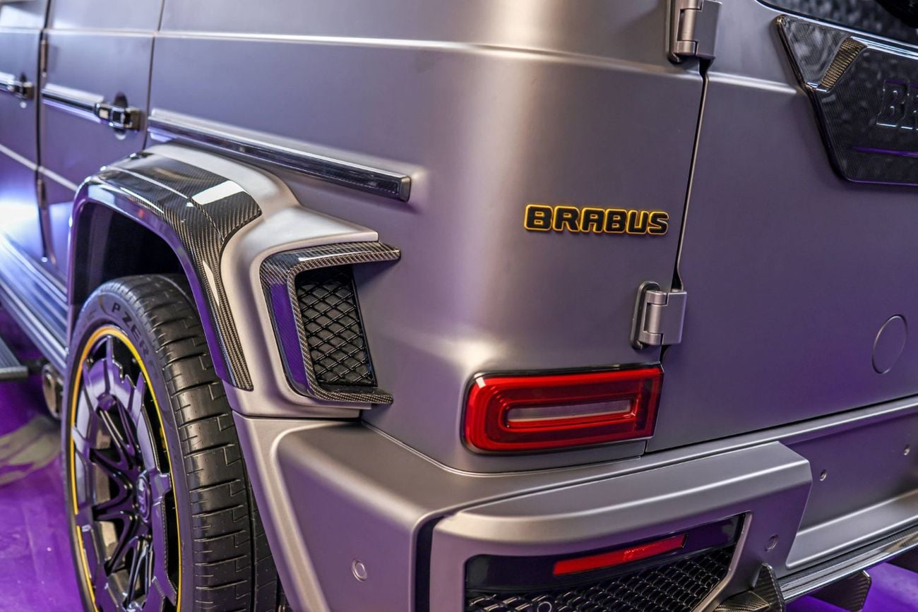 BRABUS 900 - Mercedes-AMG G 63 G900 With rear Screen