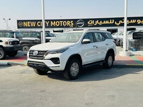 Toyota Fortuner TOYOTA FORTUNER 4.0L A/T B/O WHITE 2025