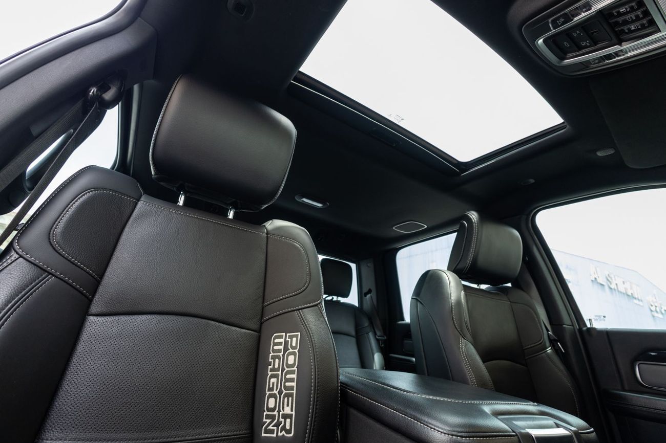 RAM 2500 Power Wagon 6.4L 4WD (5 Seater)