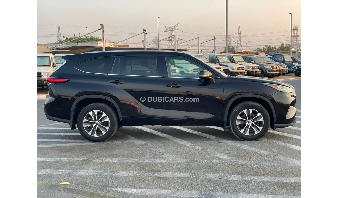 Toyota Highlander 2020 Toyota Highlander XLE AWD/ EXPORT ONLY / فقط للتصدير
