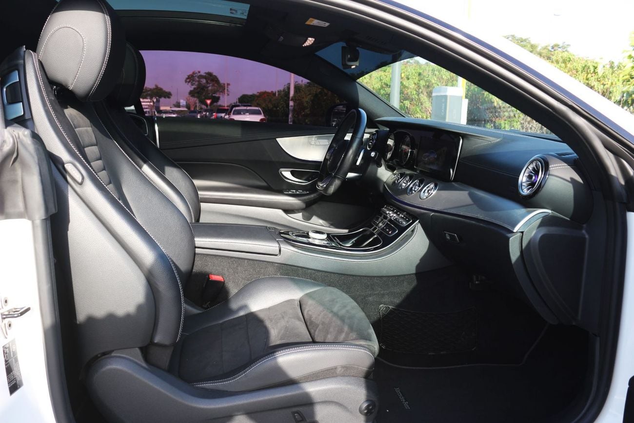 Mercedes Benz E 200 Coupe NERCEDES E200 COUPE FULL OPTIONS MODEL 2020 ORGINAL PAINTS
