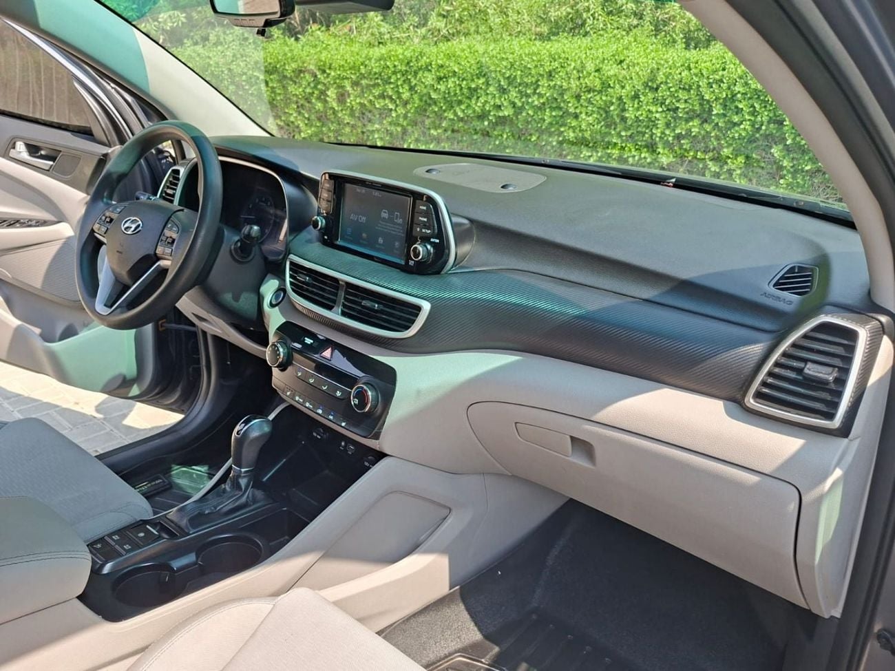 Hyundai Tucson GL MID