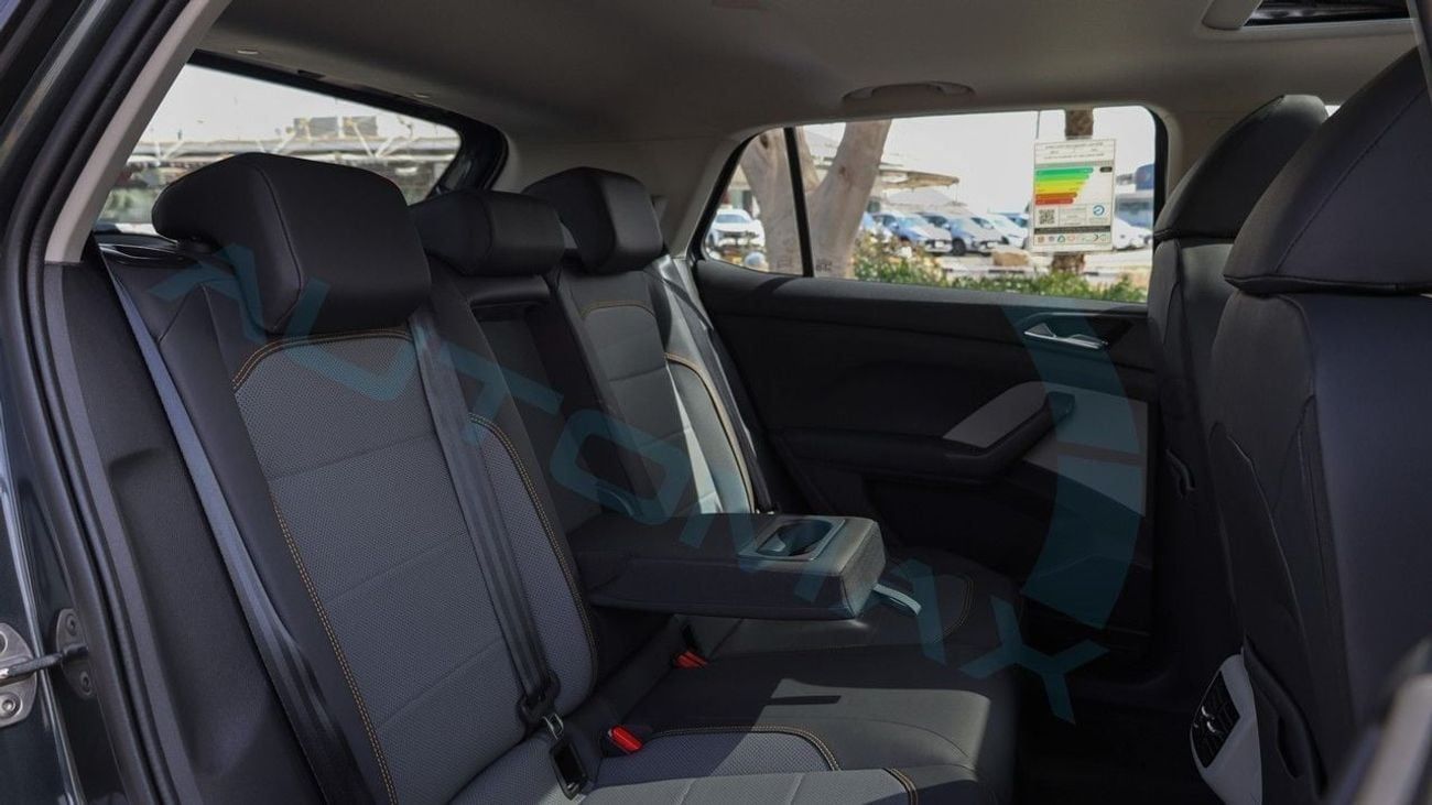سكودا كوشاك (For Export , НА ЭКСПОРТ) Style 1.0T i3 FWD 2025 GCC Без пробега