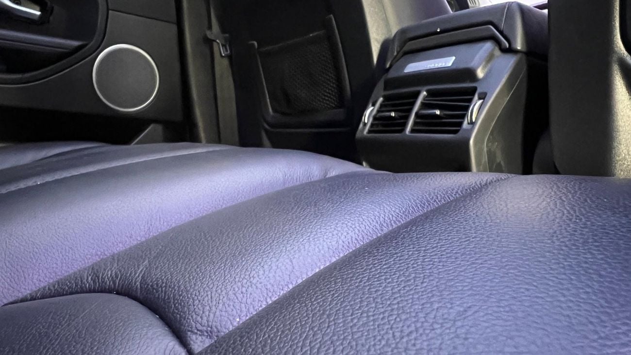 Land Rover Range Rover Evoque HSE Dynamic 2.0L (5 Door)  Export from Australia