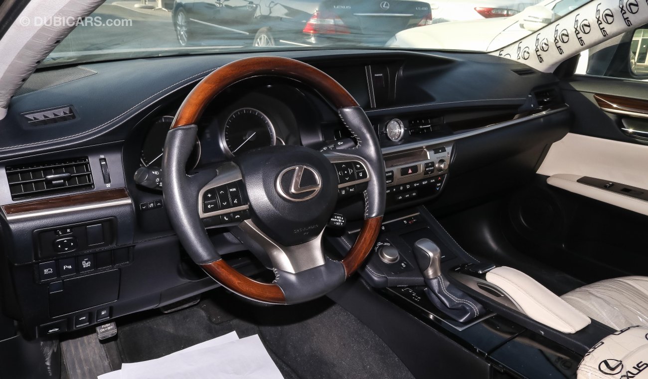 Lexus ES350