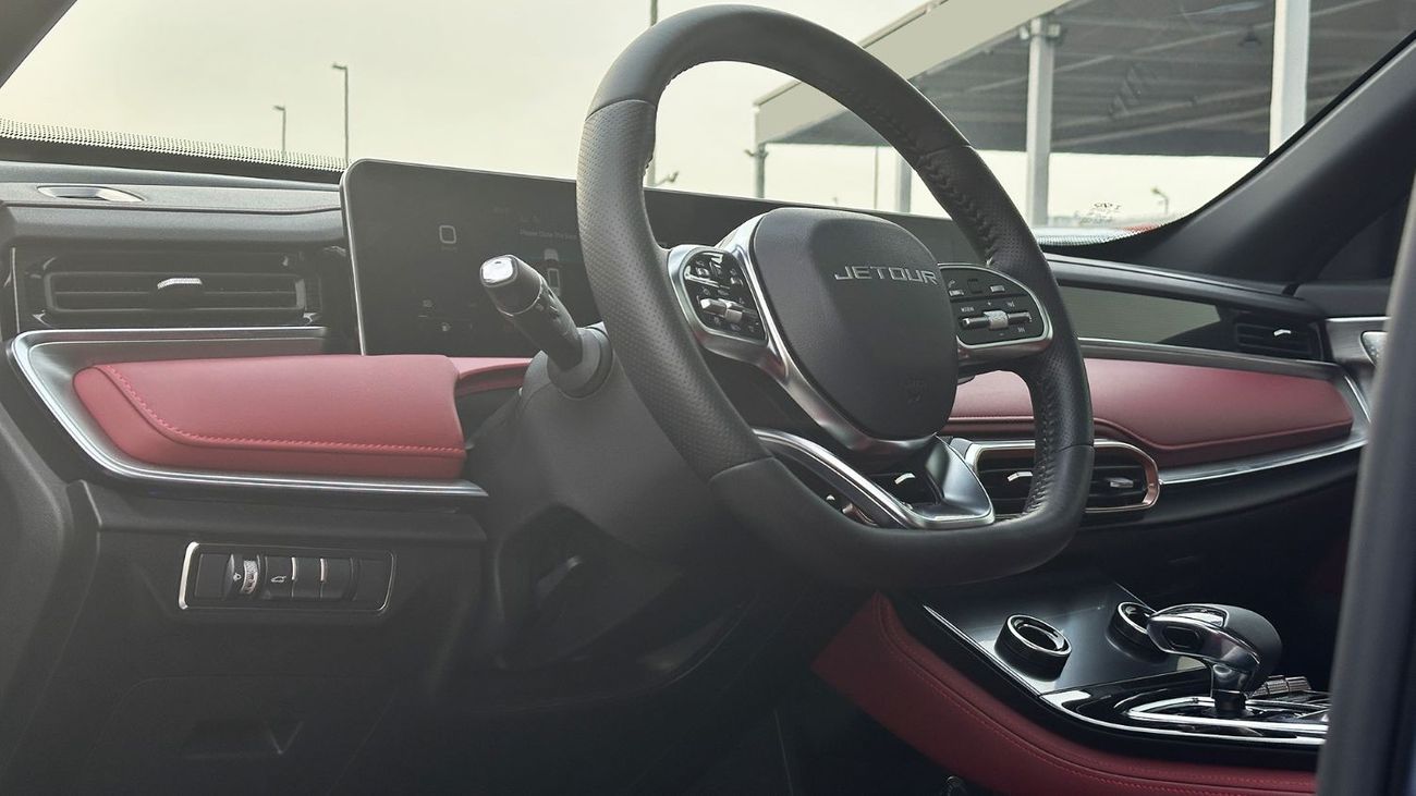 Jetour X70 Plus Luxury 2023 GCC 1.6L Turbo 4 Cylinders Warranty Low Mileage