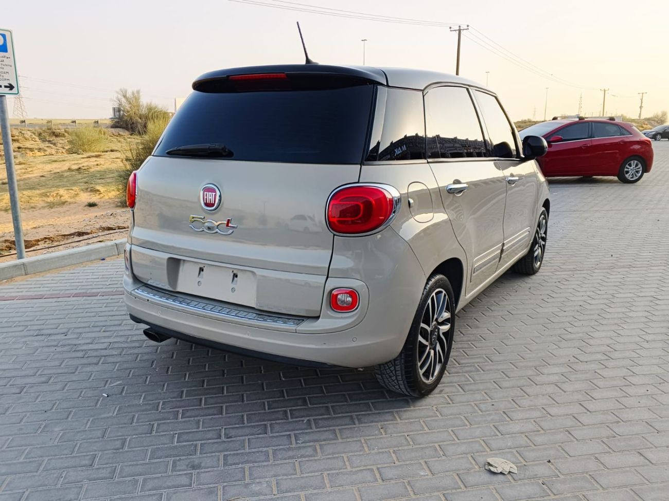 Fiat 500L very clean car