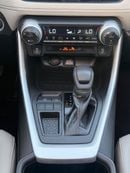 تويوتا راف ٤ XLE 2.5L / sunroof, leather seats/ full option 2023