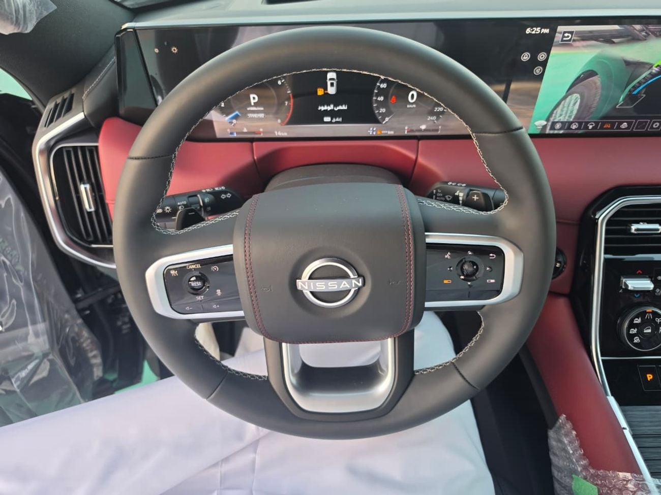نيسان باترول Nissan Patrol Platinum 2026 – فل أوبشن | أسود خارجي | داخلية حمراء